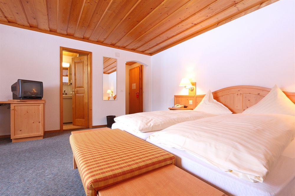 Bernerhof Swiss Quality Hotel Кандерстег Екстериор снимка