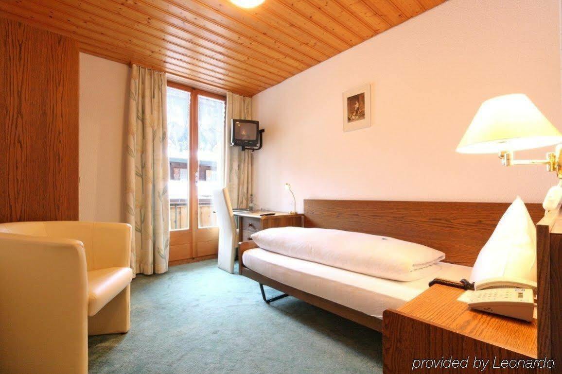 Bernerhof Swiss Quality Hotel Кандерстег Екстериор снимка